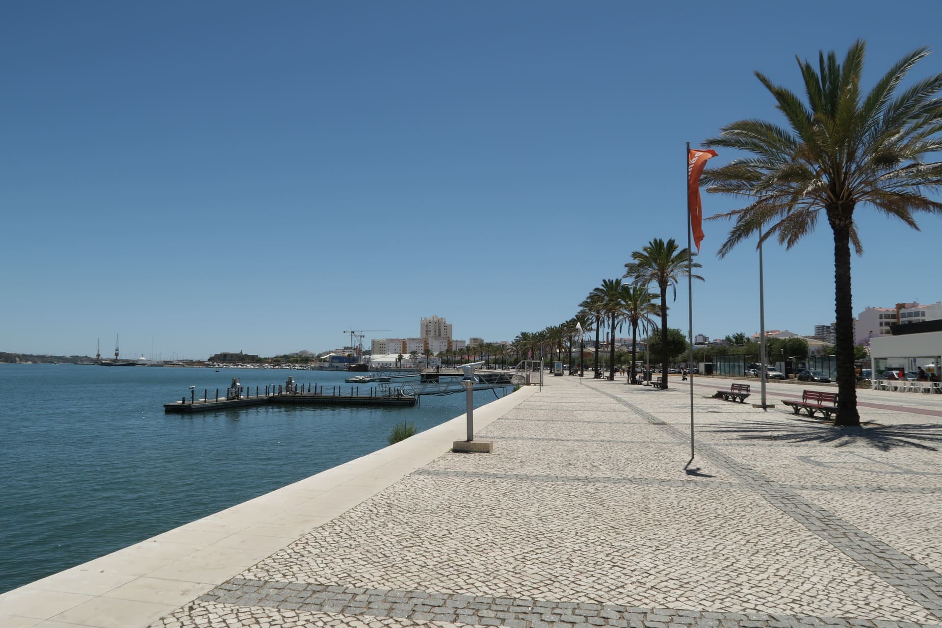 Promenade in Portimao